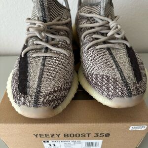 Yeezy 350 Zyon